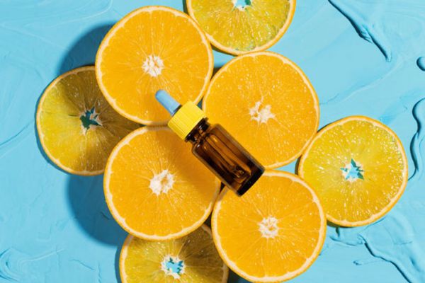 Bagaimana Menggunakan Serum Vitamin C Untuk Kulit